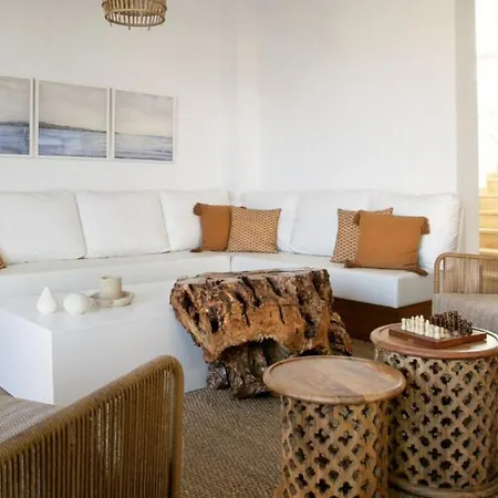 Villa Magnificent Chelsea 3 Bedrooms Private Outdoor Pool *