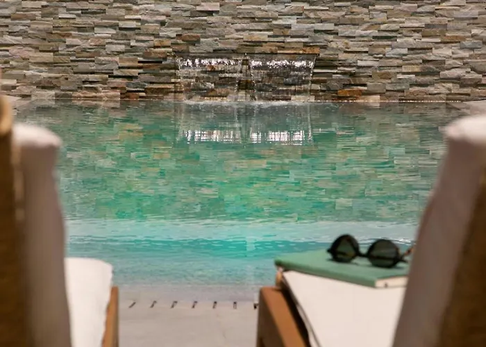 Magnificent Chelsea 3 Bedrooms Private Outdoor Pool Protaras